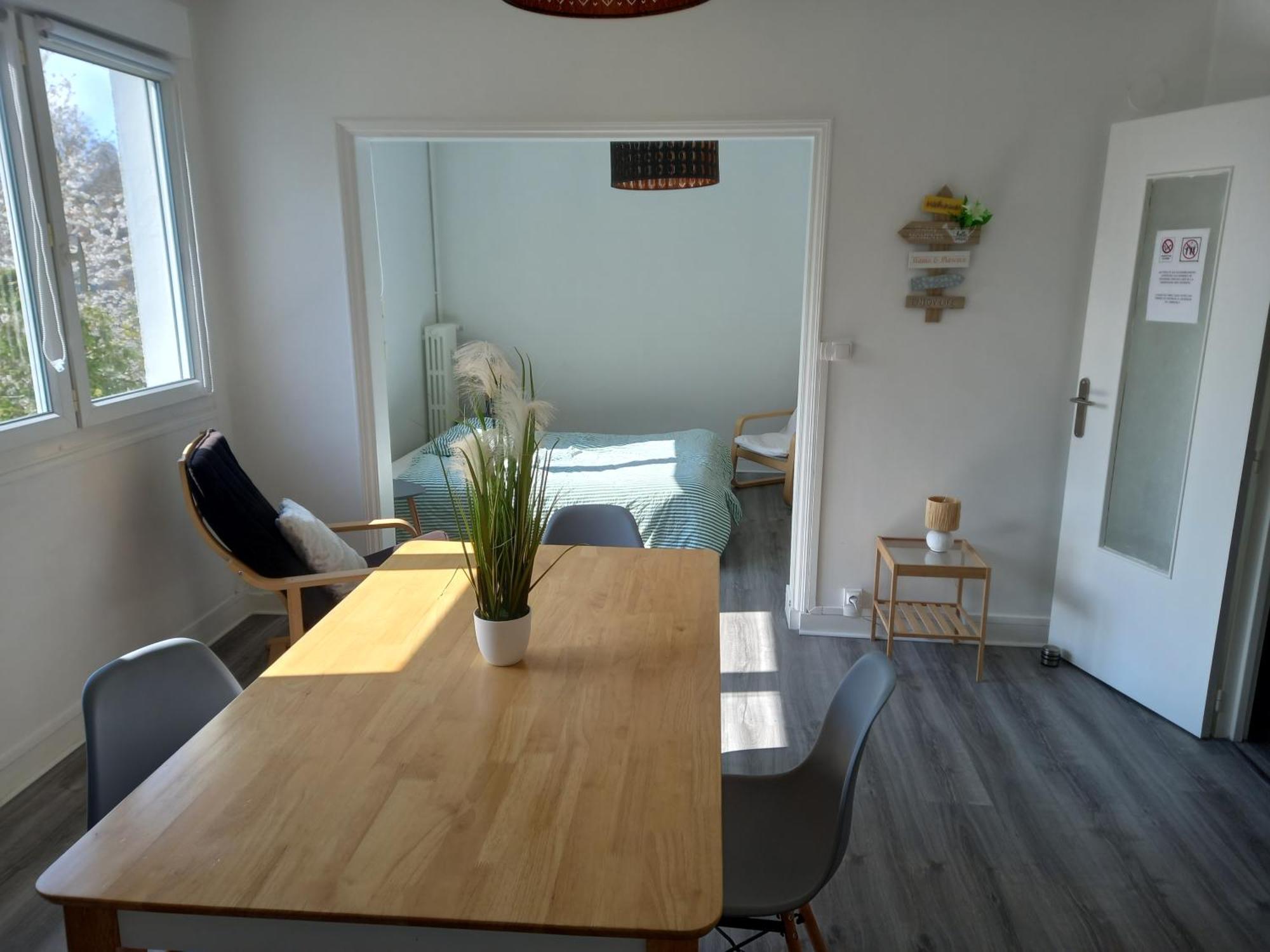 L'Escale Champenoise , Wifi Garage Parking Prive Gratuit Apartment Chalons en Champagne Exterior photo